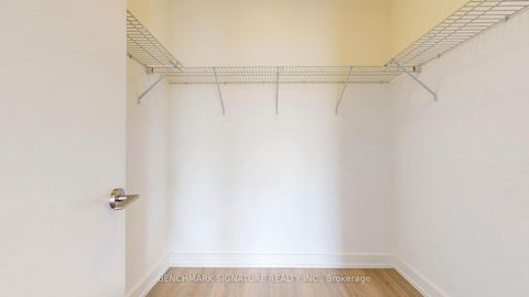 Photo 34 at Th106 - 6 Parkwood Avenue, Casa Loma, Toronto