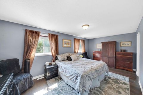 Photo 21 at 15 Shaina Court, Painswick South, Barrie