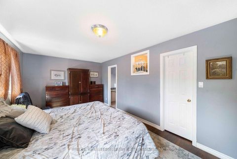 Photo 22 at 15 Shaina Court, Painswick South, Barrie