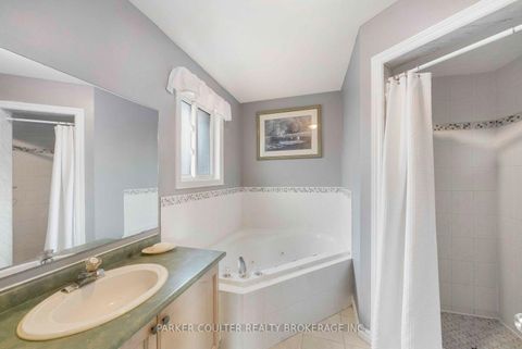 Photo 24 at 15 Shaina Court, Painswick South, Barrie