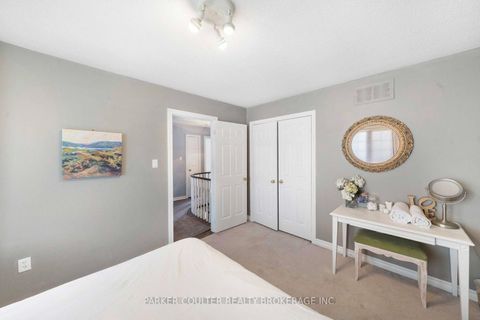 Photo 32 at 15 Shaina Court, Painswick South, Barrie