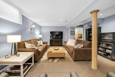 Photo 35 at 15 Shaina Court, Painswick South, Barrie