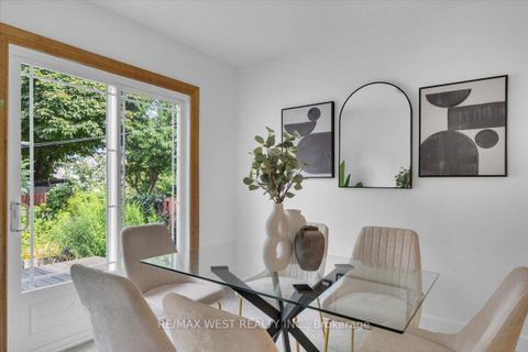 Photo 6 at 73 Seventeenth Street, New Toronto, Toronto