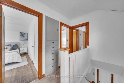 Photo 10 at 73 Seventeenth Street, New Toronto, Toronto