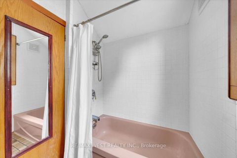 Photo 17 at 73 Seventeenth Street, New Toronto, Toronto