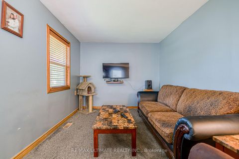 Photo 5 at 632 Trethewey Drive, Amesbury, Toronto