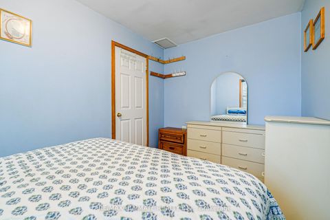 Photo 15 at 632 Trethewey Drive, Amesbury, Toronto