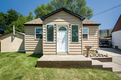 Photo 33 at 632 Trethewey Drive, Amesbury, Toronto