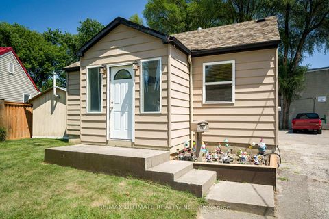 Photo 34 at 632 Trethewey Drive, Amesbury, Toronto