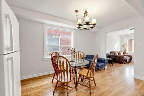 Photo 14 at 484 Glenholme Avenue, Oakwood Village, Toronto