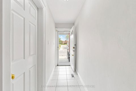 Photo 21 at 484 Glenholme Avenue, Oakwood Village, Toronto
