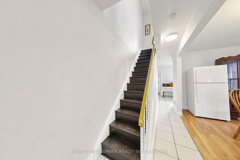 Photo 22 at 484 Glenholme Avenue, Oakwood Village, Toronto