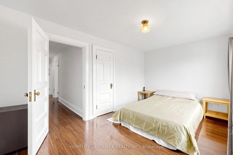 Photo 25 at 484 Glenholme Avenue, Oakwood Village, Toronto