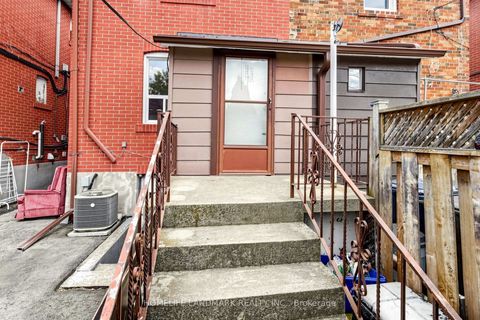 Photo 43 at 484 Glenholme Avenue, Oakwood Village, Toronto