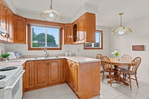 Photo 12 at 37 Firenza Drive, Humber Summit, Toronto