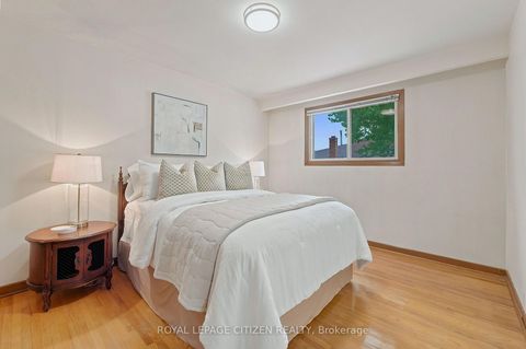 Photo 13 at 37 Firenza Drive, Humber Summit, Toronto