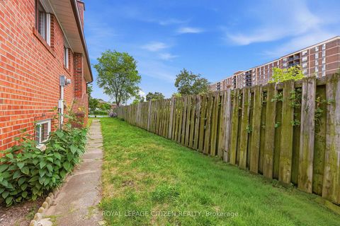 Photo 23 at 37 Firenza Drive, Humber Summit, Toronto