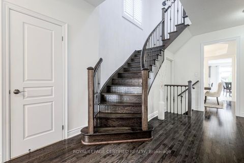 Photo 16 at 41 Danby Street, Kleinburg, Vaughan