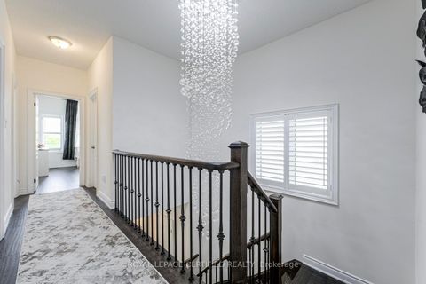 Photo 17 at 41 Danby Street, Kleinburg, Vaughan