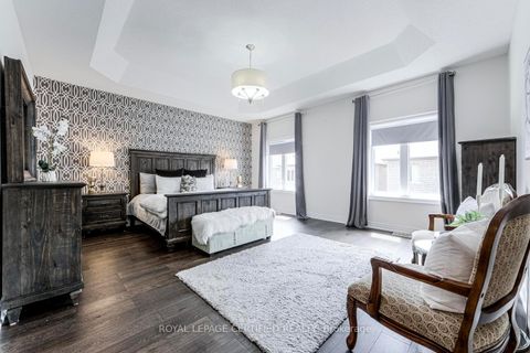 Photo 18 at 41 Danby Street, Kleinburg, Vaughan