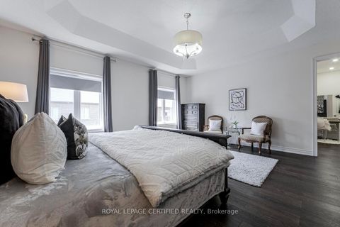 Photo 19 at 41 Danby Street, Kleinburg, Vaughan