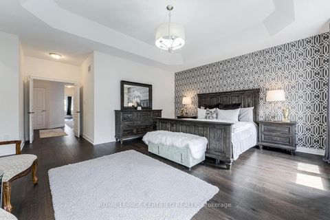 Photo 20 at 41 Danby Street, Kleinburg, Vaughan