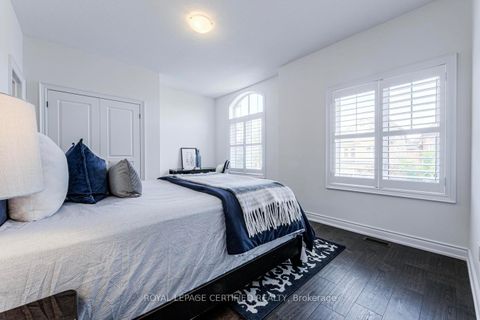 Photo 25 at 41 Danby Street, Kleinburg, Vaughan