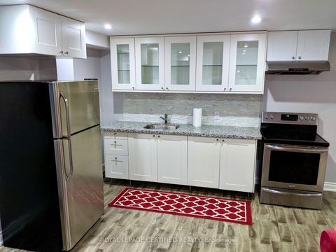 Photo 40 at 41 Danby Street, Kleinburg, Vaughan