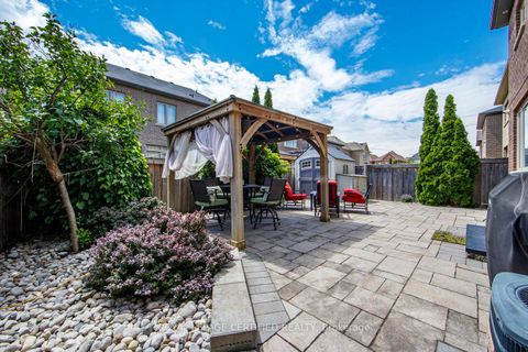 Photo 46 at 41 Danby Street, Kleinburg, Vaughan
