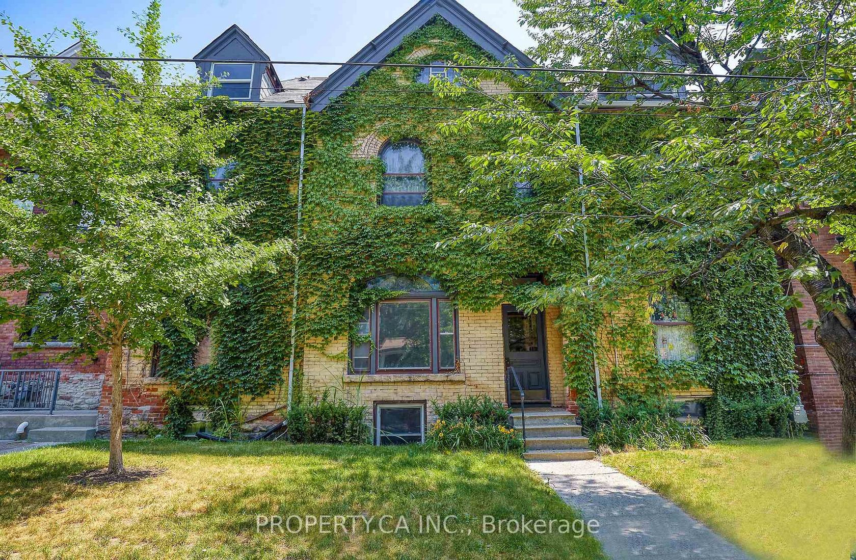 345 Gladstone Avenue, Dufferin Grove, Toronto 