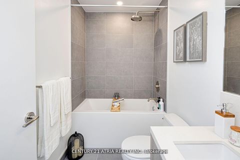 Photo 12 at 1810 - 2020 Bathurst Street, Cedarvale, Toronto