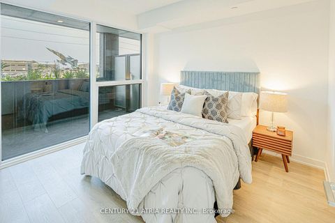 Photo 13 at 217 - 1100 Sheppard Avenue W, York University Heights, Toronto