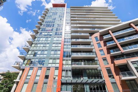 Photo 1 at 215 - 50 Bruyeres Mews, Niagara, Toronto