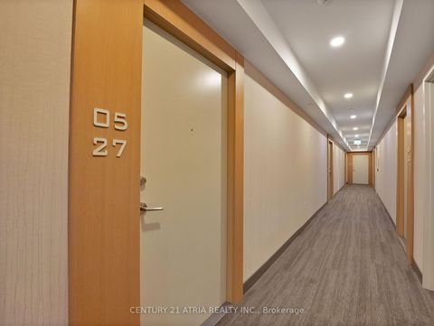 Photo 4 at 527 - 1100 Sheppard Avenue W, York University Heights, Toronto