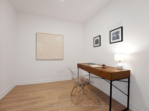 Photo 7 at 527 - 1100 Sheppard Avenue W, York University Heights, Toronto