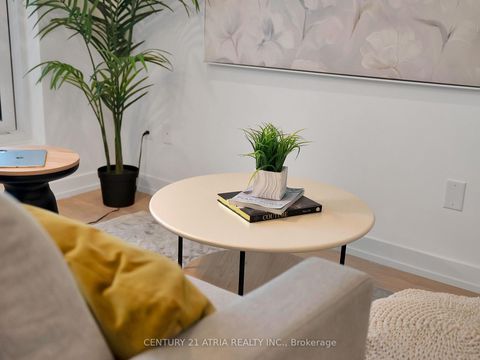 Photo 13 at 527 - 1100 Sheppard Avenue W, York University Heights, Toronto