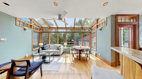 Photo 9 at 252 Sheldrake Boulevard, Mount Pleasant East, Toronto