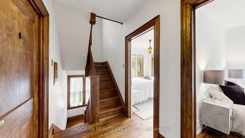 Photo 17 at 252 Sheldrake Boulevard, Mount Pleasant East, Toronto