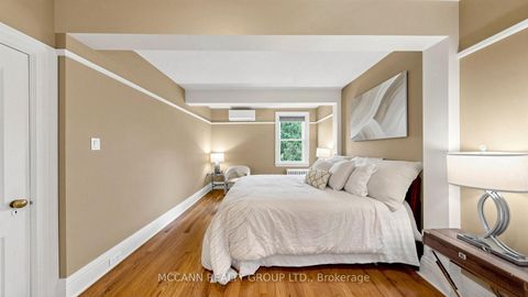 Photo 20 at 252 Sheldrake Boulevard, Mount Pleasant East, Toronto