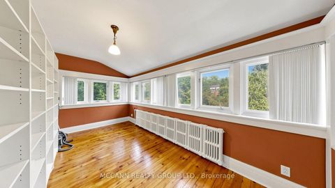 Photo 21 at 252 Sheldrake Boulevard, Mount Pleasant East, Toronto