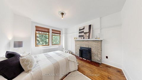 Photo 28 at 252 Sheldrake Boulevard, Mount Pleasant East, Toronto