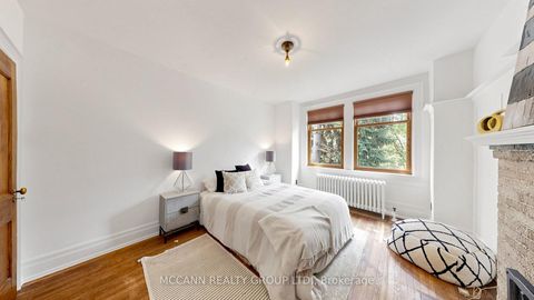 Photo 30 at 252 Sheldrake Boulevard, Mount Pleasant East, Toronto