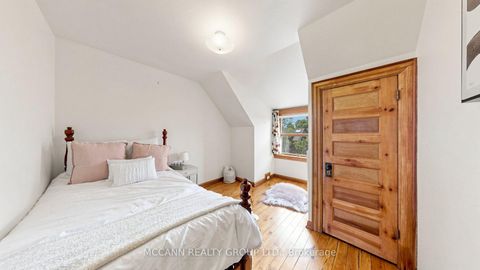 Photo 38 at 252 Sheldrake Boulevard, Mount Pleasant East, Toronto