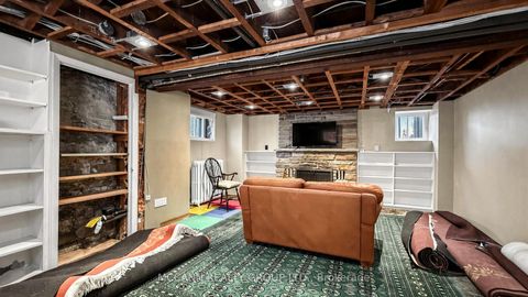 Photo 40 at 252 Sheldrake Boulevard, Mount Pleasant East, Toronto