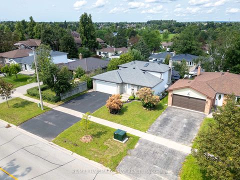 Photo 1 at 323 Sunnidale Road, Sunnidale, Barrie