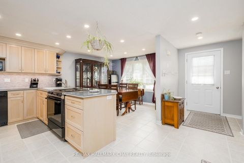 Photo 4 at 323 Sunnidale Road, Sunnidale, Barrie