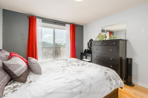 Photo 12 at 323 Sunnidale Road, Sunnidale, Barrie