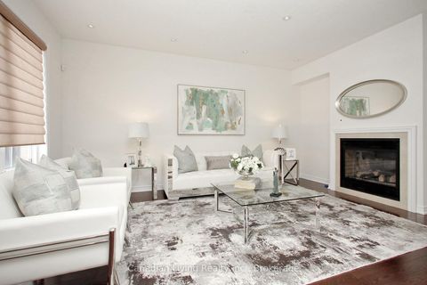 Photo 7 at 670 Via Romano Boulevard, Patterson, Vaughan