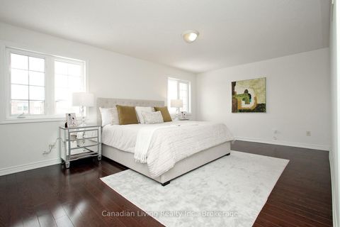 Photo 19 at 670 Via Romano Boulevard, Patterson, Vaughan