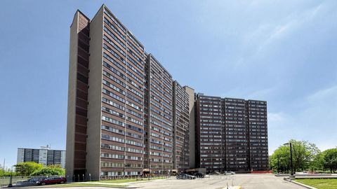 Photo 0 at 914 - 11 Wincott Drive, The Westway, Toronto